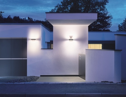 Estetyczne oświetlenie domu i posesji - jak dopasować lampy do wybranych miejsc